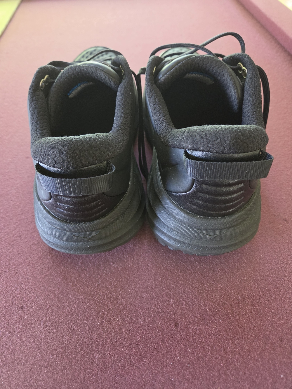 Hoka One One Men's Black Athletic Sneakers Size 9.5 - Picture 3 of 6